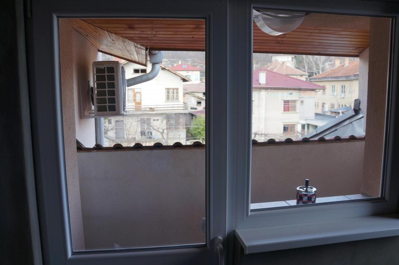 Dessi Apartment Pleven Luaran gambar