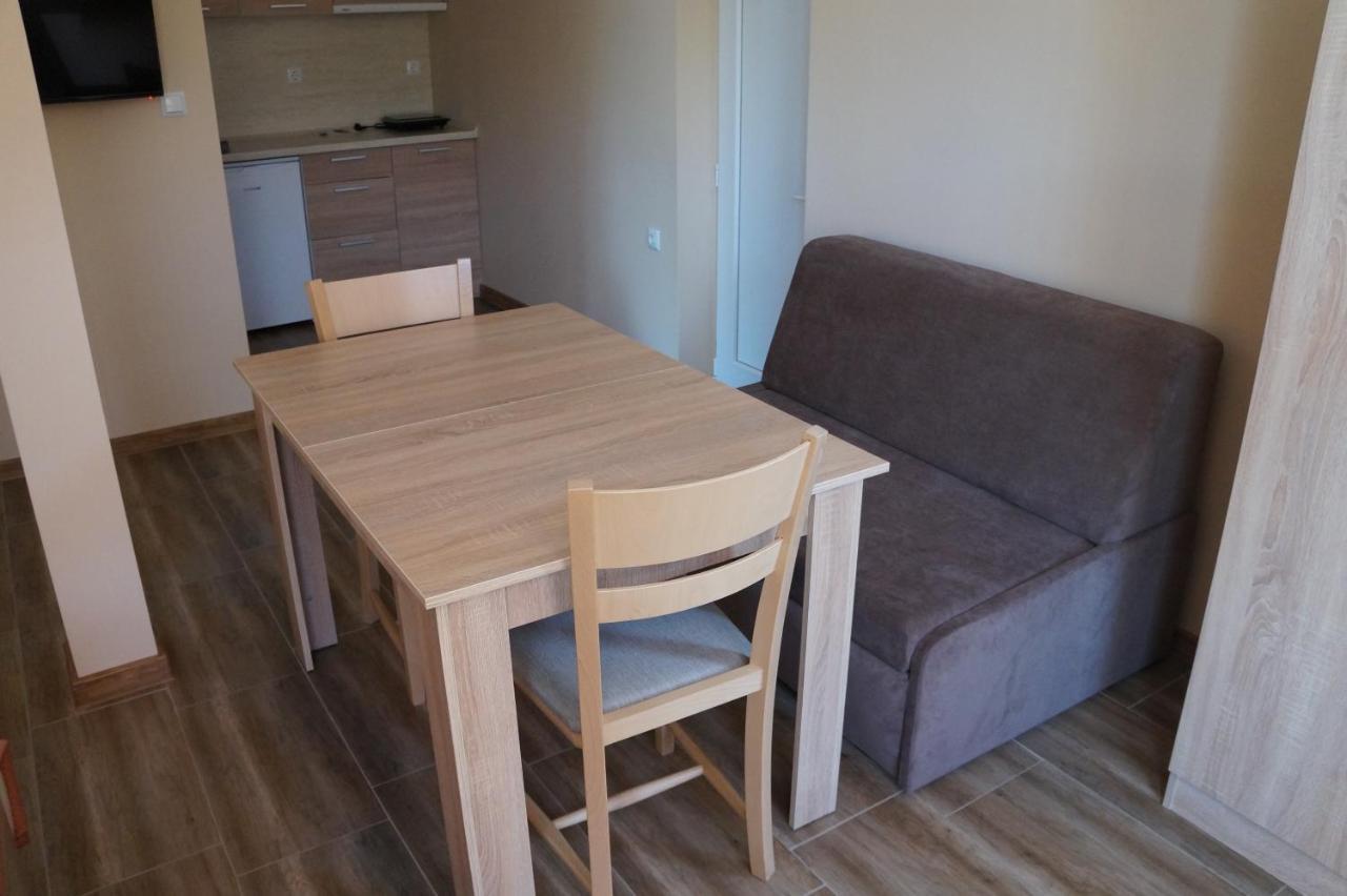 Dessi Apartment Pleven Luaran gambar